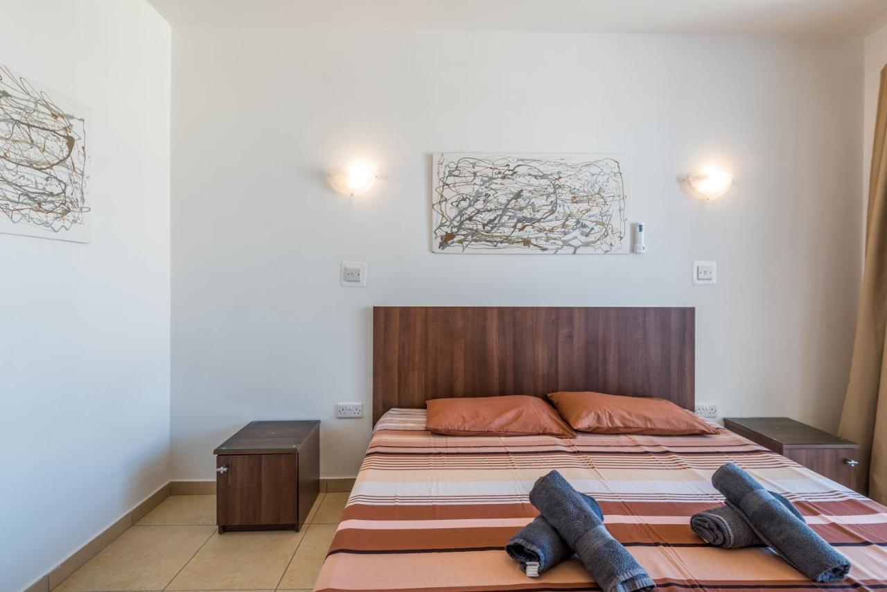 Seashells 2 Bedroom Apartments With Terrace, Just Off The Bugibba Promenade - By Getwaysmalta St. Paul's Bay Ngoại thất bức ảnh